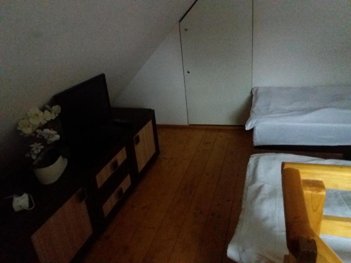Appartement U Adama à Wieliczka Extérieur photo